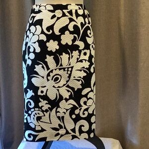 Talbots Black and White Pencil Skirt  NWT size 8